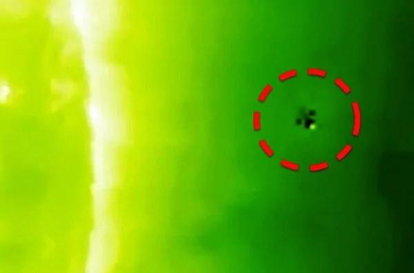 UFOs Anomalies Near The Sun(18)