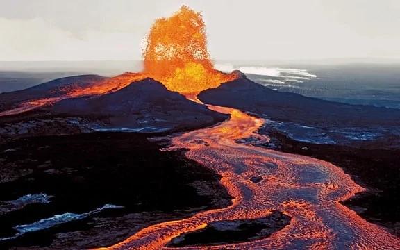 “加那利群島拉帕爾馬別哈火山”的图片搜索结果