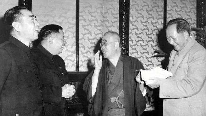 【揭秘】王光美欲同夫坐牢撫養愛女 劉說了這四個字——1940年代 中國是世界上規模最大的民主國家 抗戰結束中共根據地多了十八個