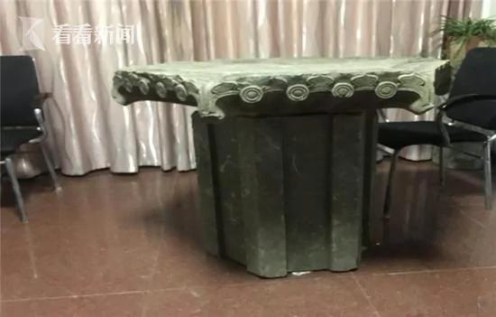清代古墓塔神秘失蹤 盜墓賊竟放家中當茶几用