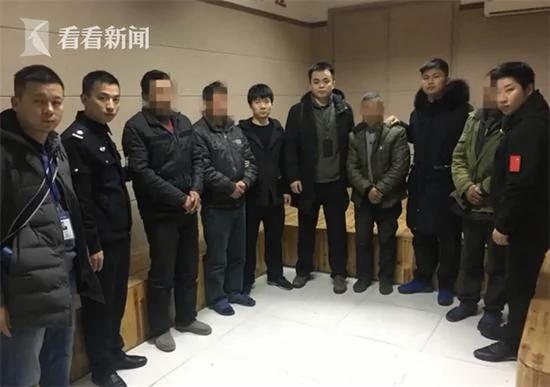 清代古墓塔神秘失蹤 盜墓賊竟放家中當茶几用