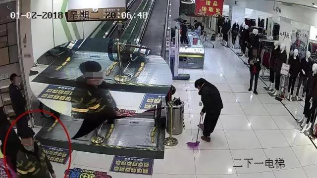 小偷順走手機後 竟把身份證留在現場 還投訴警察！