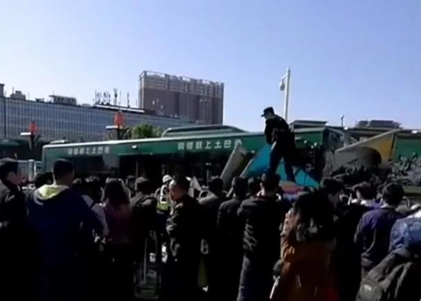 廣州火車站驚傳恐襲！現場狼藉釀3死傷