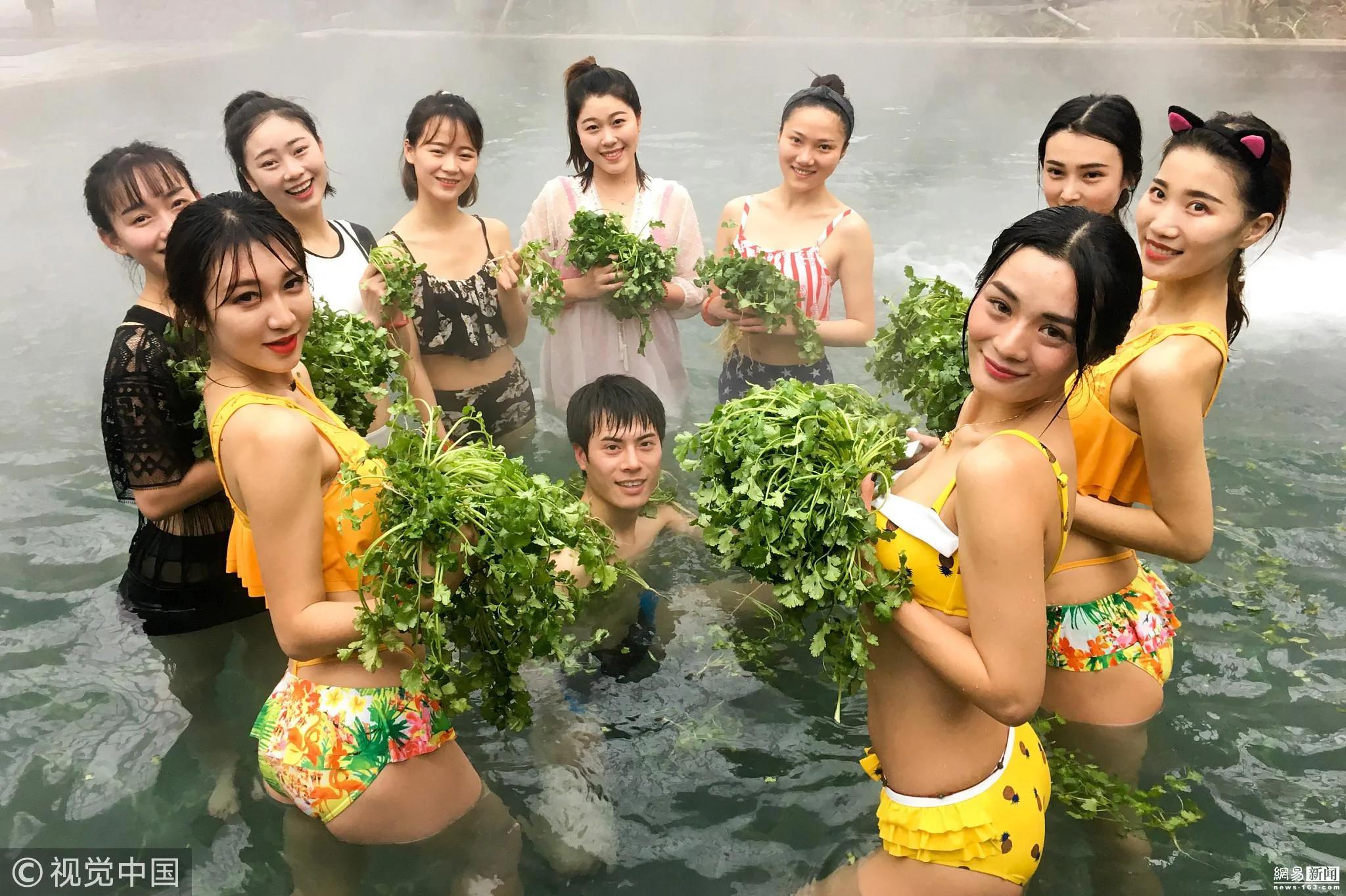 有想法！浙江金華市民泡香菜溫泉迎大寒