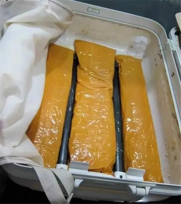 常搭飛機的你注意！千萬別在行李箱上寫「這個」