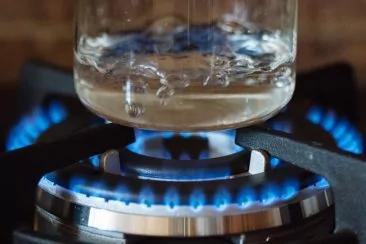 煮水也有SOP 掀壺持續燒開可除氯