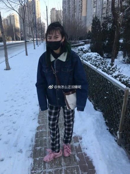 下雪了讓男朋友給我拍張美照發朋友圈 看完想分手…