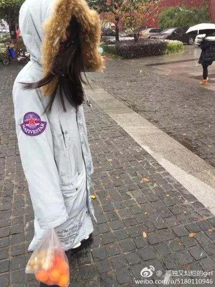 下雪了讓男朋友給我拍張美照發朋友圈 看完想分手…