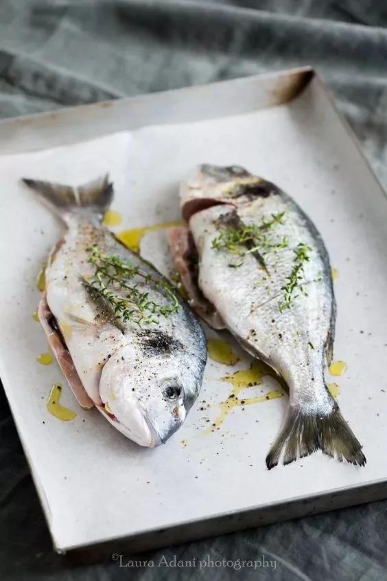 水裡加點這個 生魚放一個月照樣新鮮! 8 水裡加點這個 生魚放一個月照樣新鮮!