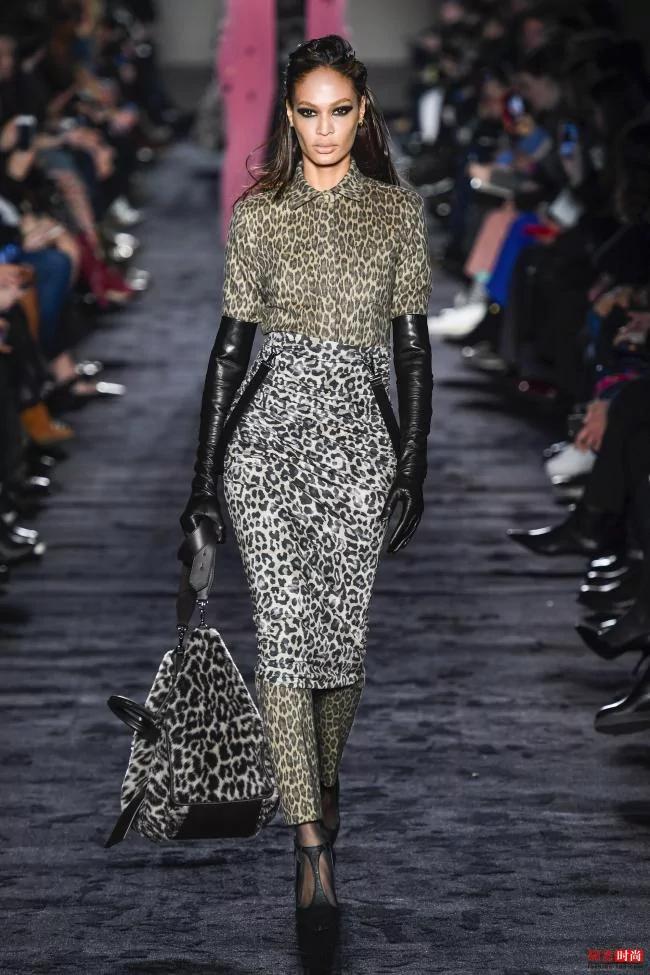 MaxMara2018秋冬大秀 又有大衣被種草了