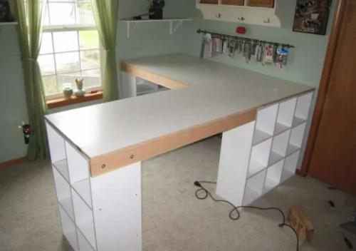 木工DIY！簡單書櫃變身豪華大書桌