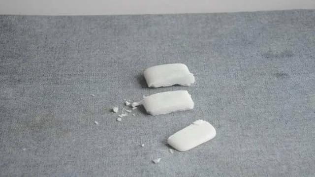 沒想到肥皂用紙包起來這麼厲害 解決了家家戶戶困擾的問題 太神奇了