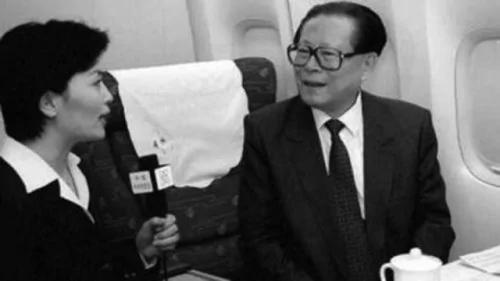 與江澤民淫亂后 她面貌發生驚人改變