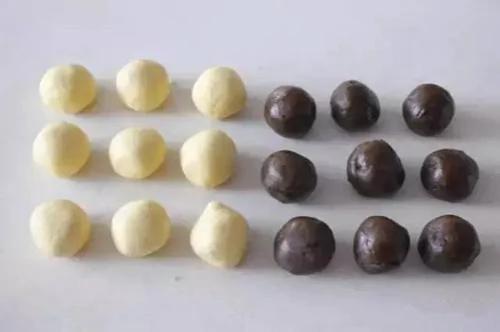 南瓜做成糯米糍 別有一番風味