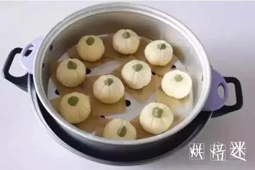 南瓜做成糯米糍 別有一番風味
