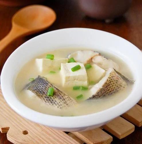 10道魚湯的美味做法 香濃醇厚 比豬骨牛骨湯好喝N倍 快收藏 4 10道魚湯的美味做法 香濃醇厚 比豬骨牛骨湯好喝N倍 快收藏