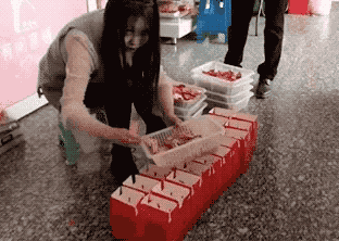 90後姑娘當39次伴娘仍單身 背後的真相扎心了…