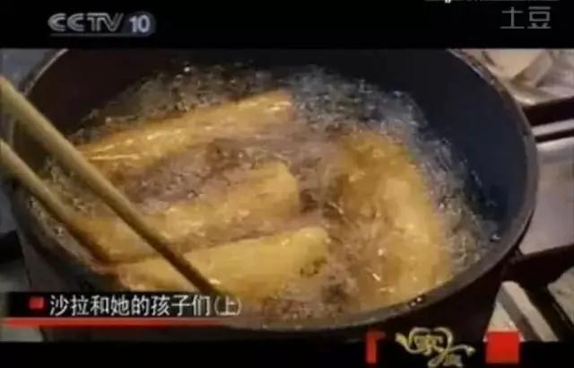 靠撿垃圾度日的上海媽媽 把倆孩子培養成億萬富翁 10 靠撿垃圾度日的上海媽媽 把倆孩子培養成億萬富翁