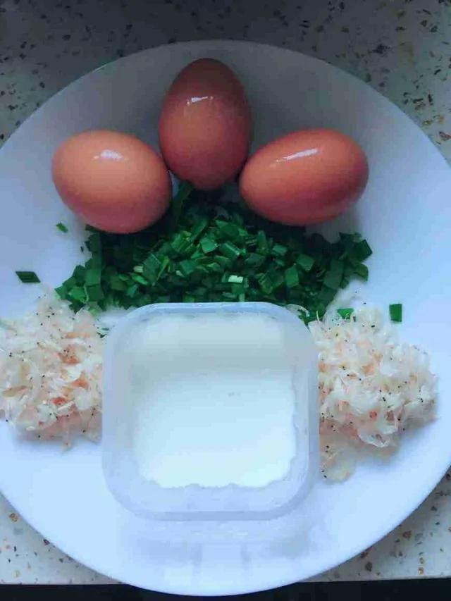 雞蛋和它是天生一對 早上這樣吃 滿足一天的鈣需求