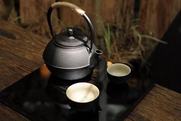 說透人性 還得看老祖宗這10句話:斗米養恩 擔米養仇… 2 說透人性 還得看老祖宗這10句話:斗米養恩 擔米養仇…