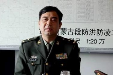 董明祥资料图片