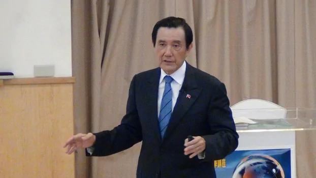 前台湾总统马英九到东吴大学任教,首场演讲大受欢迎。.JPG