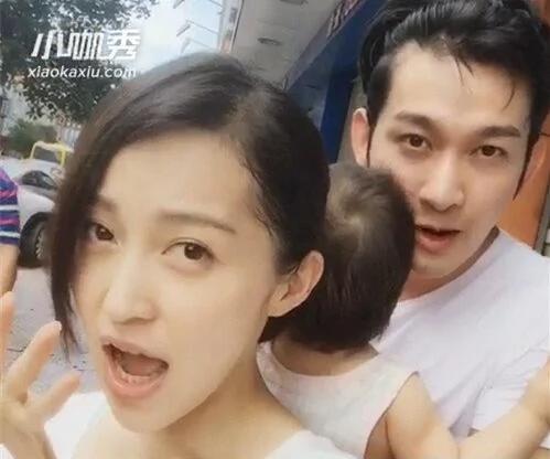 张陆一家三口昔日合照