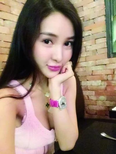 Video Ngentot Gadis Yang Cakep Nan Seksi