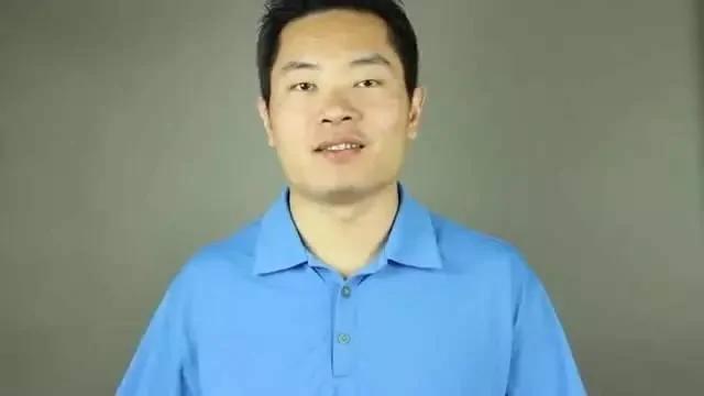华裔青年在美国，被拒绝100次后，世界开始对他说Yes