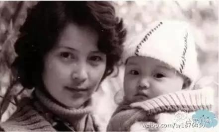 韩国明星生孩子了，谁没整容一目了然