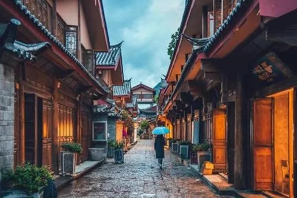 一条老街,一段历史,几代人的记忆
