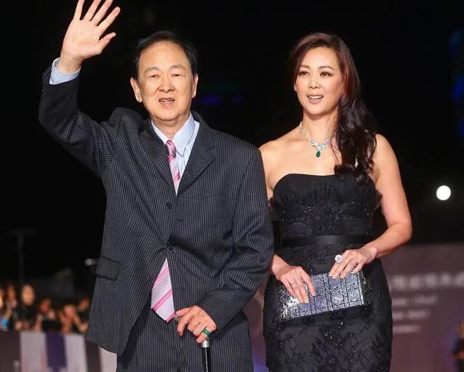 王羽2013年与女儿王馨平参加金马奖