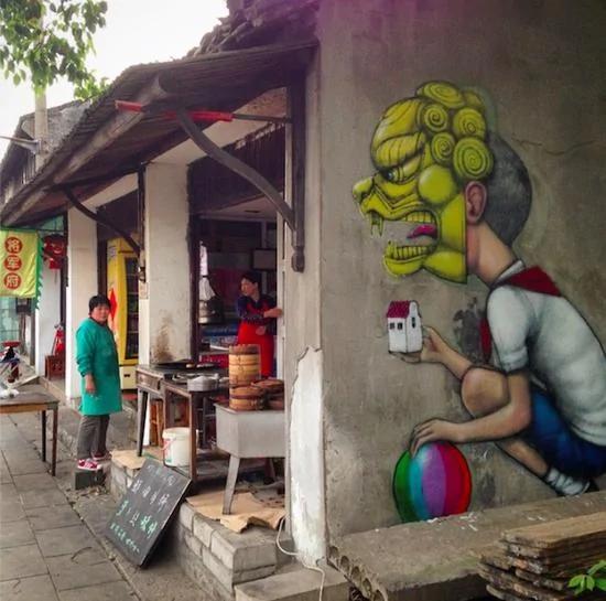 热帖 在枫泾涂鸦的法国人浪漫的不切实际 禁闻网