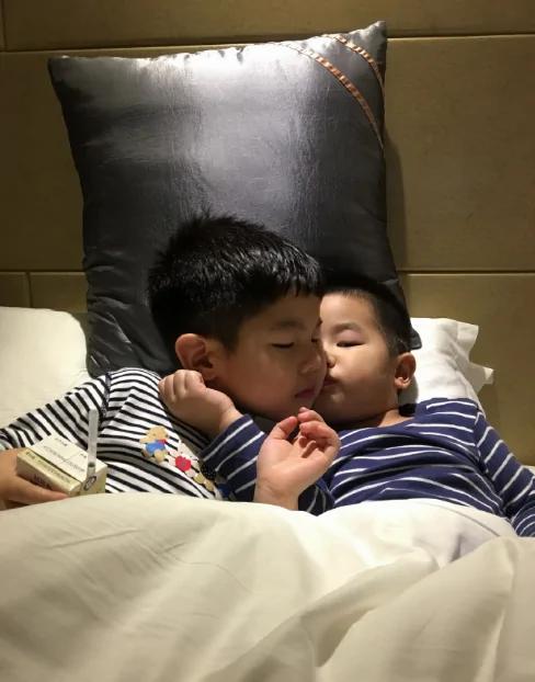 安吉和小鱼儿(资料图)