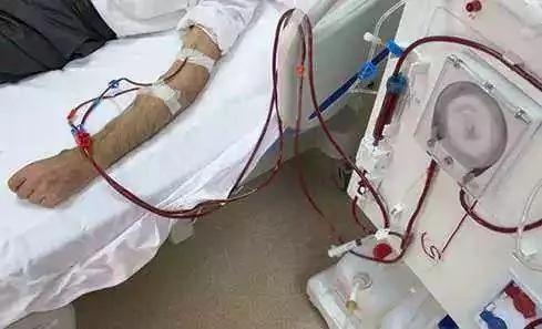 90後小伙為還高利貸4萬元賣腎 "中介人"賺40多萬 2 90後小伙為還高利貸4萬元賣腎 "中介人"賺40多萬