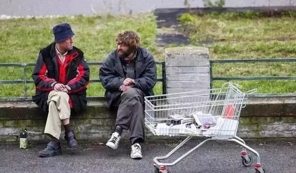 中國領退休金 紐約兩房 還領福利的窮人 2 中國領退休金 紐約兩房 還領福利的窮人