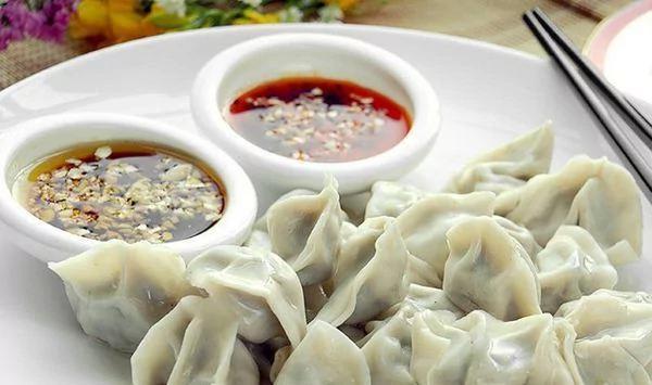 美食小知識: 讓速凍餃子怎麼煮 皮都不會破 4 美食小知識: 讓速凍餃子怎麼煮 皮都不會破