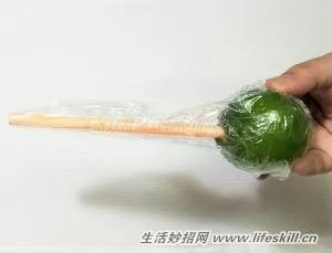 不切開檸檬 只取少許汁的方法