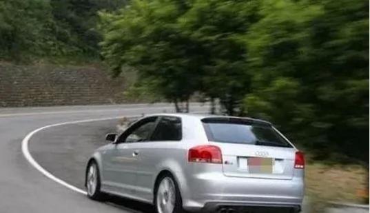 司機必看 開車時這6大奪命盲點 你注意過嗎