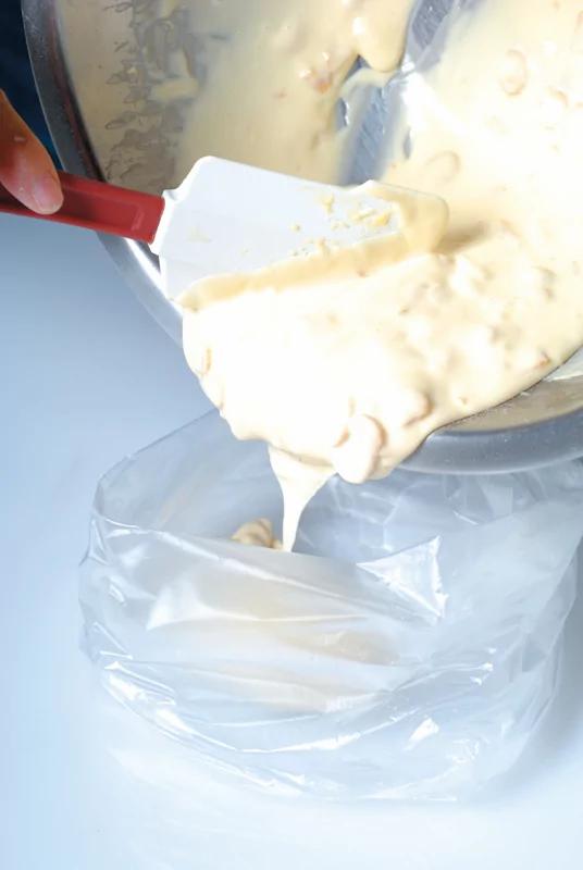 用微波爐作蛋糕2分鐘輕鬆出爐 9 用微波爐作蛋糕2分鐘輕鬆出爐