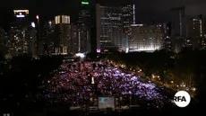 逾11萬香港人參加維園六四燭光晚會並洗刷國殤之柱