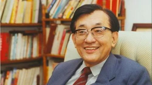 高考作文：由當年北大狀元的慘劇思考我之命運