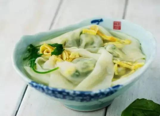 奶奶這樣包的餛飩 又香又鮮 我一口氣要吃3碗！