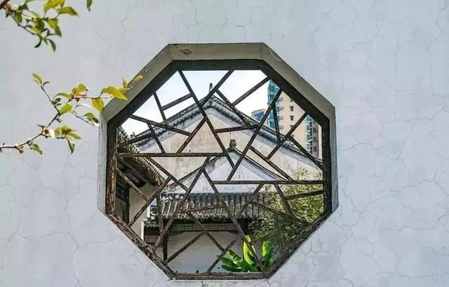 中國的漏窗 古典意境中藏著美人 詩和浪漫