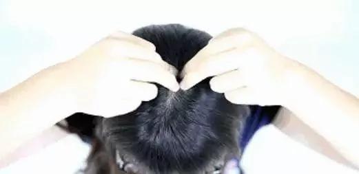 人體有五個「生髮穴」 每天只要按5分鐘 還你烏黑秀髮 2 人體有五個「生髮穴」 每天只要按5分鐘 還你烏黑秀髮